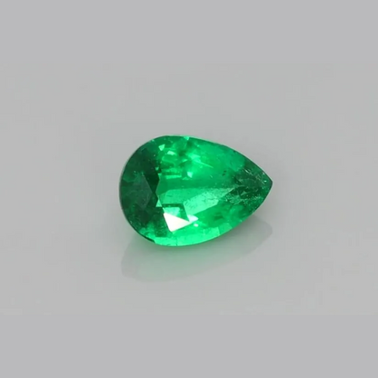 0.63ct Pear Natural Emerald(Colored Gemstones)
