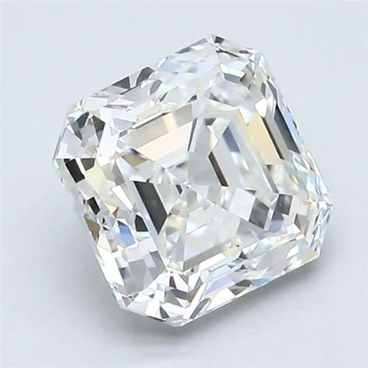 2.01ct Square emerald Natural Diamond