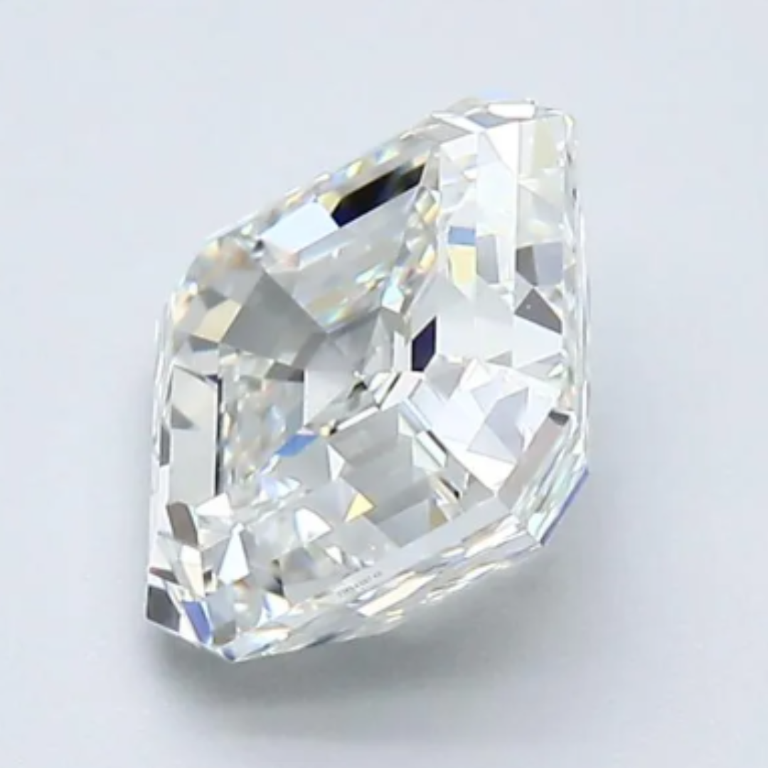 2.01ct Square emerald Natural Diamond